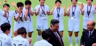 MOCNA REAKCJA piłkarek z Korei Północnej na spotkanie z Kim Dzong Unem O.o [VIDEO]